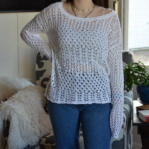 Hollister loose crocheted sweater top (sz L)
